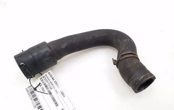 Audi A4 S4 B7 8E 8H Engine coolant pipe/hose 8E0121101AA