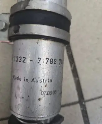 BMW 7 E65 E66 Fuel filter heater 13327788700
