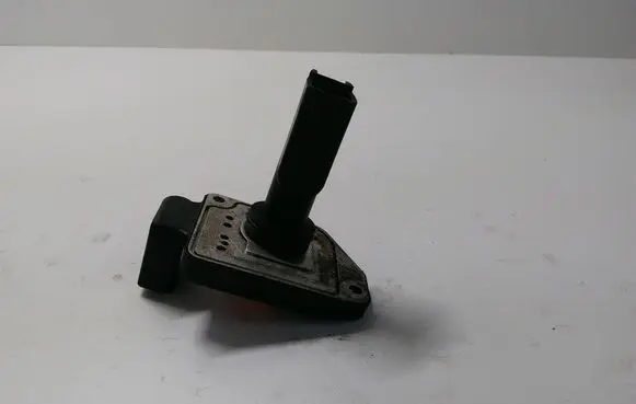 Audi A6 S6 C4 4A Mass air flow meter 078133471E AFH7008D