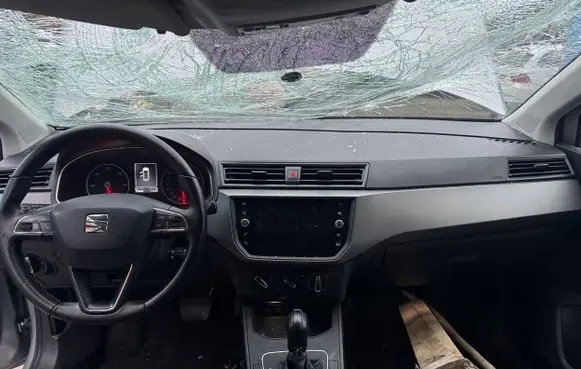 Seat Ibiza V (KJ) Dashboard glove box trim 2018R