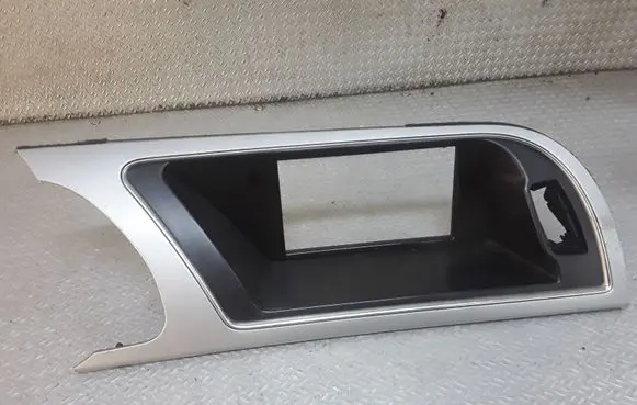 Audi A5 8T 8F Other dashboard part 8T1857186G