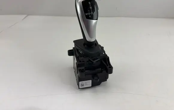 BMW 3 F30 F35 F31 Gear shifter/selector 9326582