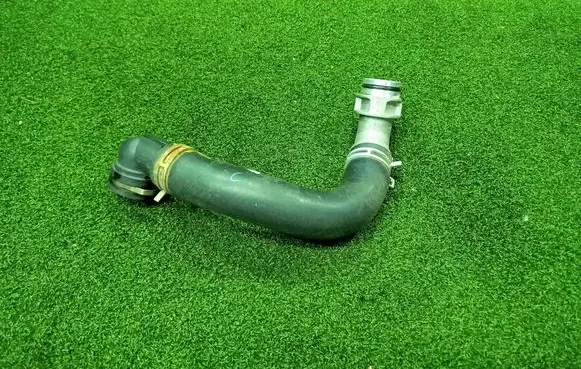 Hyundai Bayon Water pump 2563107521