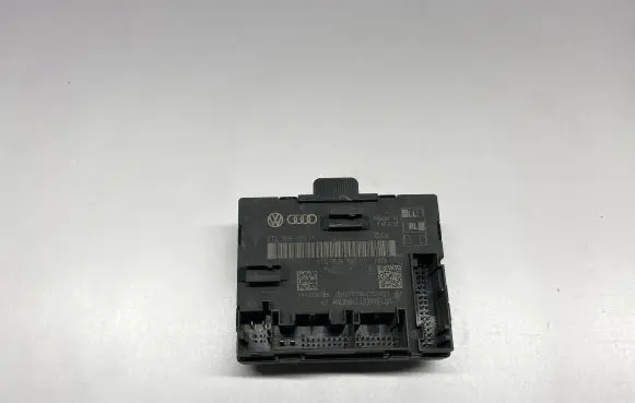 Audi A5 8T 8F Door control unit/module 8T0959793P 8T0959793