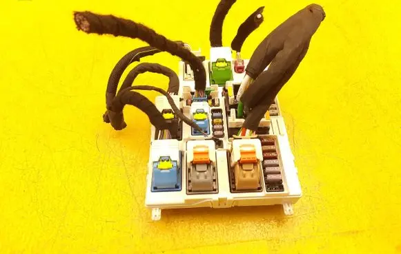Citroen DS4 Fuse box set 9851622580