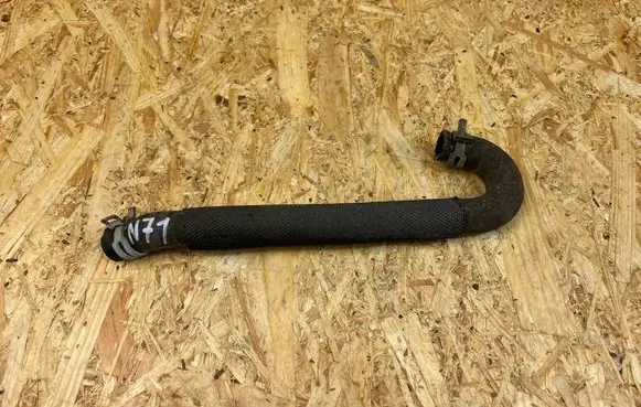 Engine coolant pipe/hose