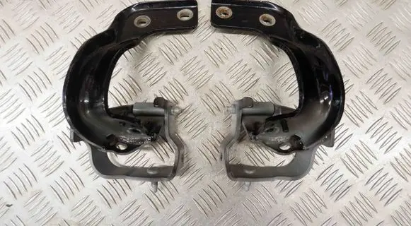 Audi Q5 SQ5 Tailgate/trunk/boot hinge 8R0827300A 8R0827299A
