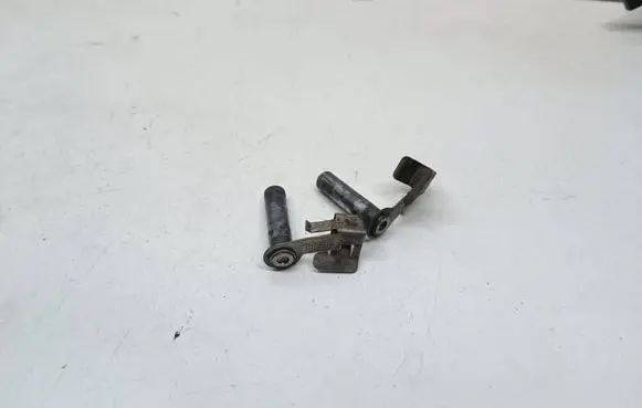 BMW 3 E92 E93 Gear shift cable bracket 7529079 7529078