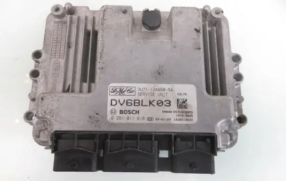Ford Focus Engine control unit/module 0281011618 3U7112A650SA
