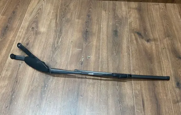 Mercedes-Benz E W213 Front wiper blade arm A2058240119