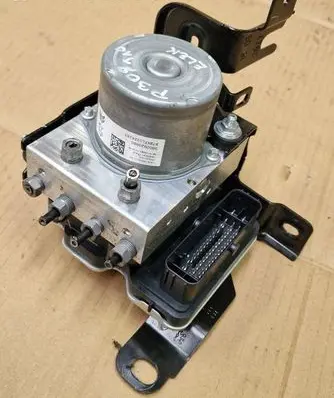 Peugeot 308 Master brake cylinder 9860920880