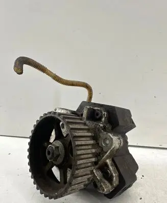 Renault Scenic II - Grand scenic II Fuel injection high pressure pump 8200108225 0445010075 HC37472