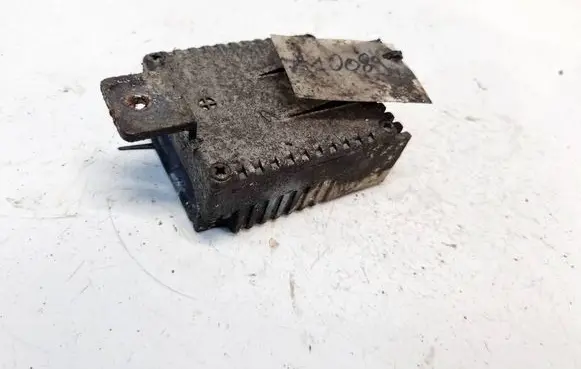 Coolant fan relay
