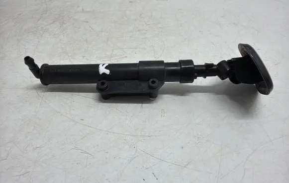 Volvo S80 Headlight washer spray nozzle 31291174
