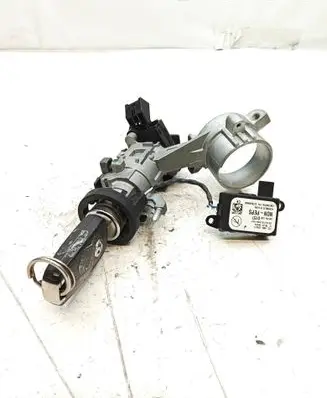 Opel Astra J Ignition lock 13326419