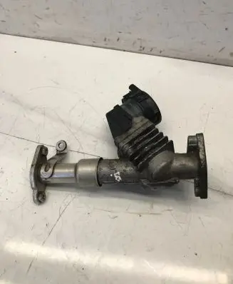 BMW 3 E90 E91 EGR valve 4136R038 110607