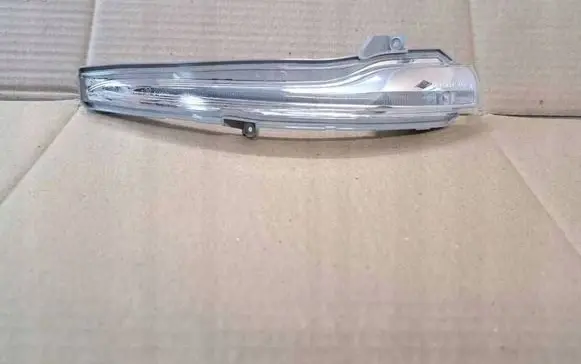 Mercedes-Benz C W205 Mirror indicator light A3170639