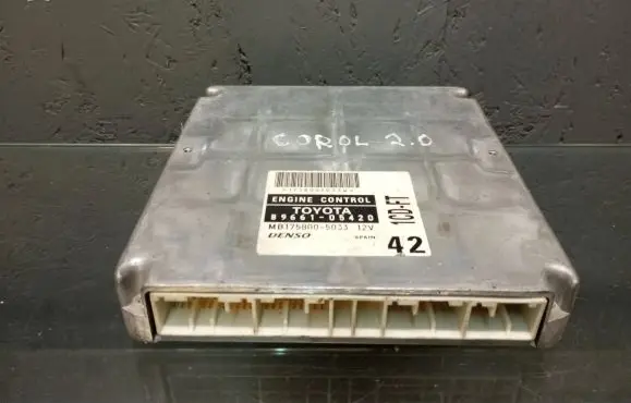 Toyota Corolla E140 E150 Engine control unit/module 8966105420 MB1758005033 1758005033