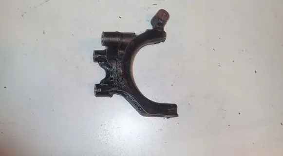 Volkswagen PASSAT B8 Other engine bay part 04L4254GA
