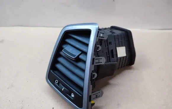 Dashboard side air vent grill/cover trim