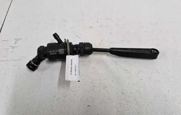 Renault Master III Clutch slave cylinder 306106218R