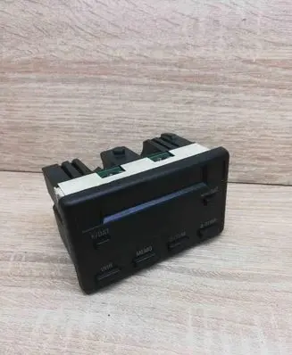 BMW 3 E30 Screen/display/small screen 1374288 BOARDCOMPUTER