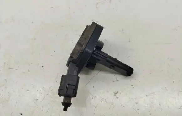 Volkswagen PASSAT B5.5 Oil level sensor 1J0907660F 6PR00807909