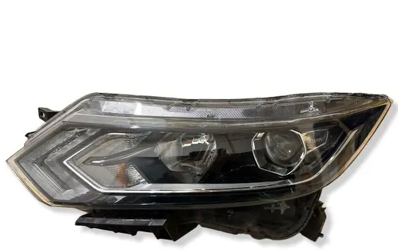 Nissan Qashqai Headlight/headlamp 10019010