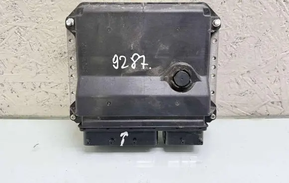 Toyota Auris 150 Engine control unit/module 896610Z250