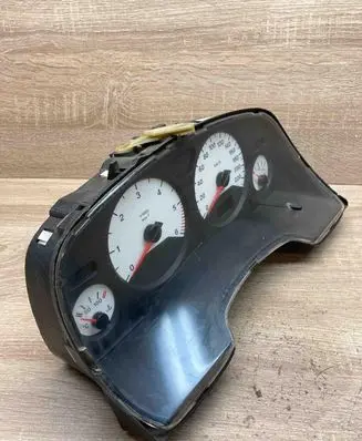 Opel Zafira A Speedometer (instrument cluster) 09228771GB 110008922 009