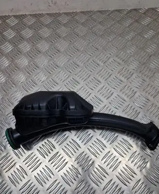 Intake resonator
