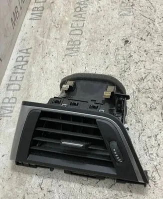 BMW 4 F32 F33 Dashboard side air vent grill/cover trim 9346226 530835