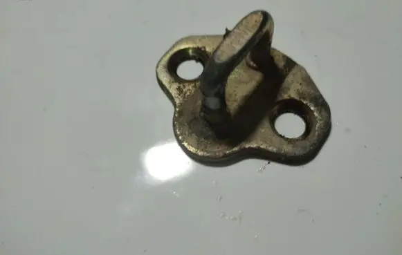 Opel Omega B1 Rear door lock loop/hook striker 
