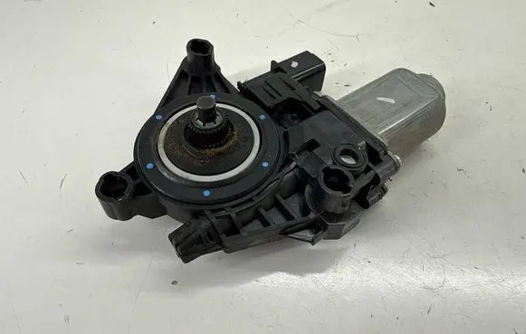 Chrysler Pacifica Sliding door motor 3043239F 68314768AB 68314768AA