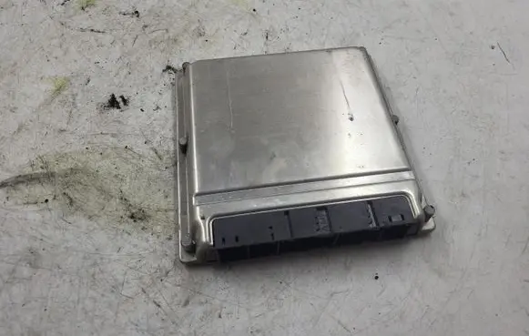 Mercedes-Benz ML W163 Engine control unit/module A6121531779