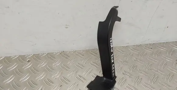 Tesla Model X Rear seat rail trim cover 106695600C