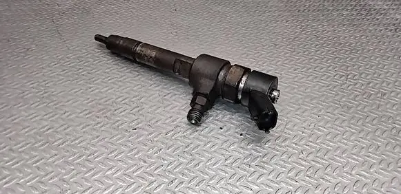 Alfa Romeo 156 Fuel injector 0445110119