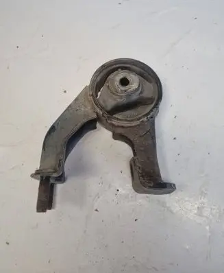 Toyota Avensis T250 Engine mount bracket 123710R010