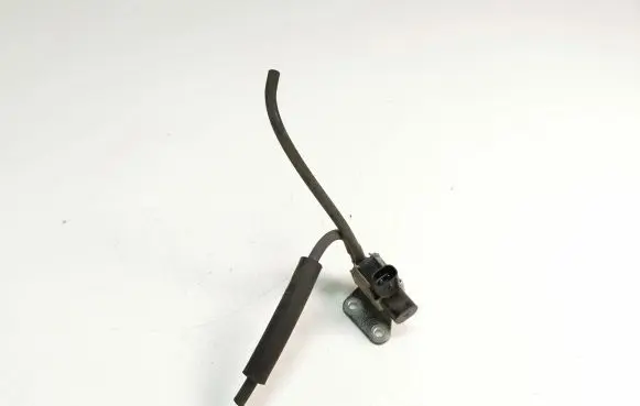 Mitsubishi Outlander Vacuum valve K5T46494