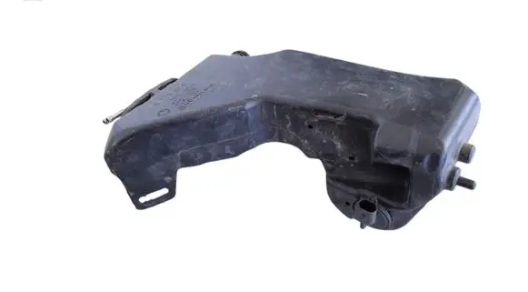 Mercedes-Benz C W205 Windshield washer fluid reservoir/tank A2058600360
