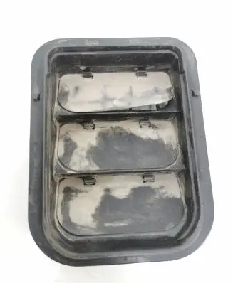 Skoda Octavia Mk2 (1Z) Quarter panel pressure vent 6J0819465