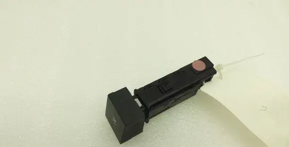 Traction control (ASR) switch