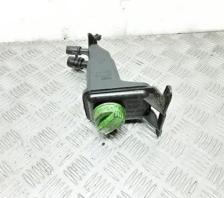 Audi A4 S4 B6 8E 8H Power steering fluid tank/reservoir 8E0422373