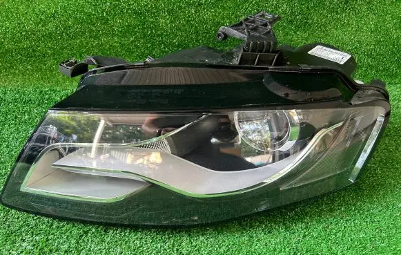 Audi A4 S4 B8 8K Headlight/headlamp