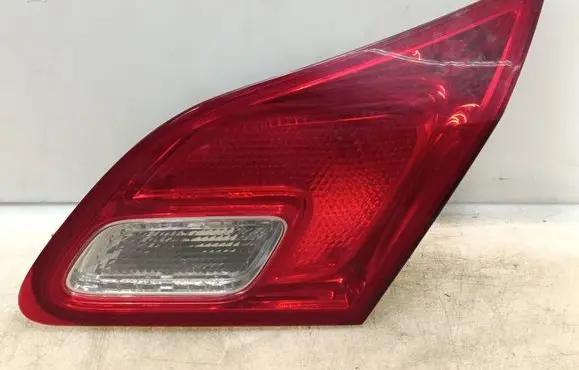 Opel Astra J Rear/tail lights 13306462