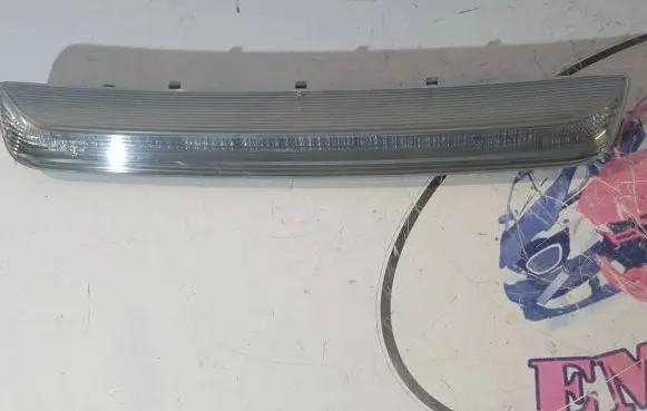 Toyota Avensis T270 Third/center stoplight 8157005110