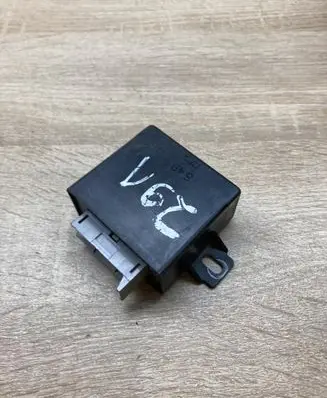 Audi A6 S6 C5 4B Wing mirror control module 4A0907445A 5DS005617