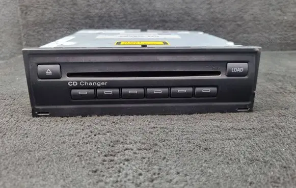 Audi A6 S6 C6 4F CD/DVD changer 4E0035111A 4E0910111E