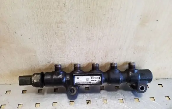 Mazda 3 II Fuel main line pipe 9654592580