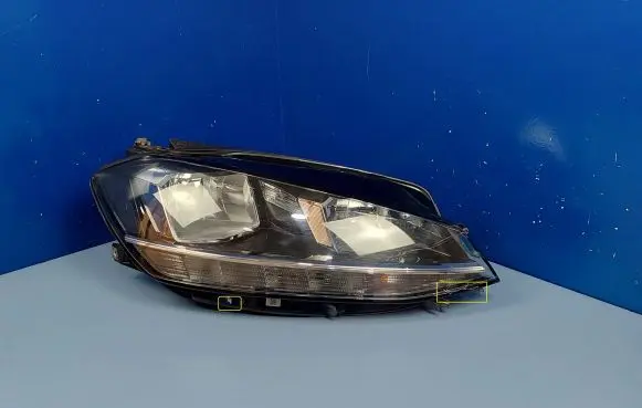 Volkswagen Golf VII Headlight/headlamp 5G1941006D 1EB01306602